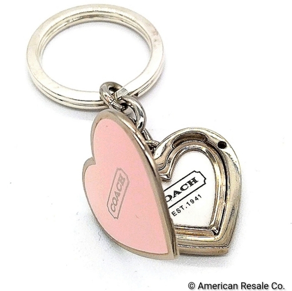 *READ* Vintage COACH Pink Enamel Heart Locket Keychain Fob Purse Charm - Picture 1 of 10